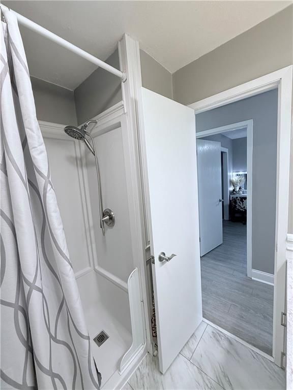 503 W Elk Street — photo 10