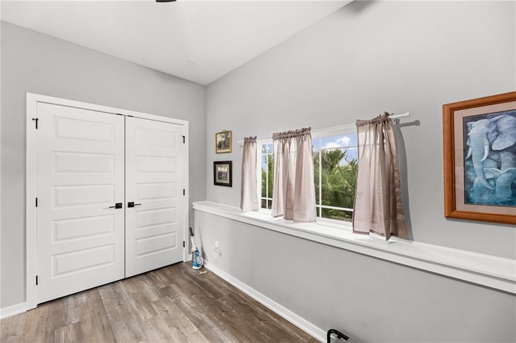 11722 N Manning Avenue — photo 38