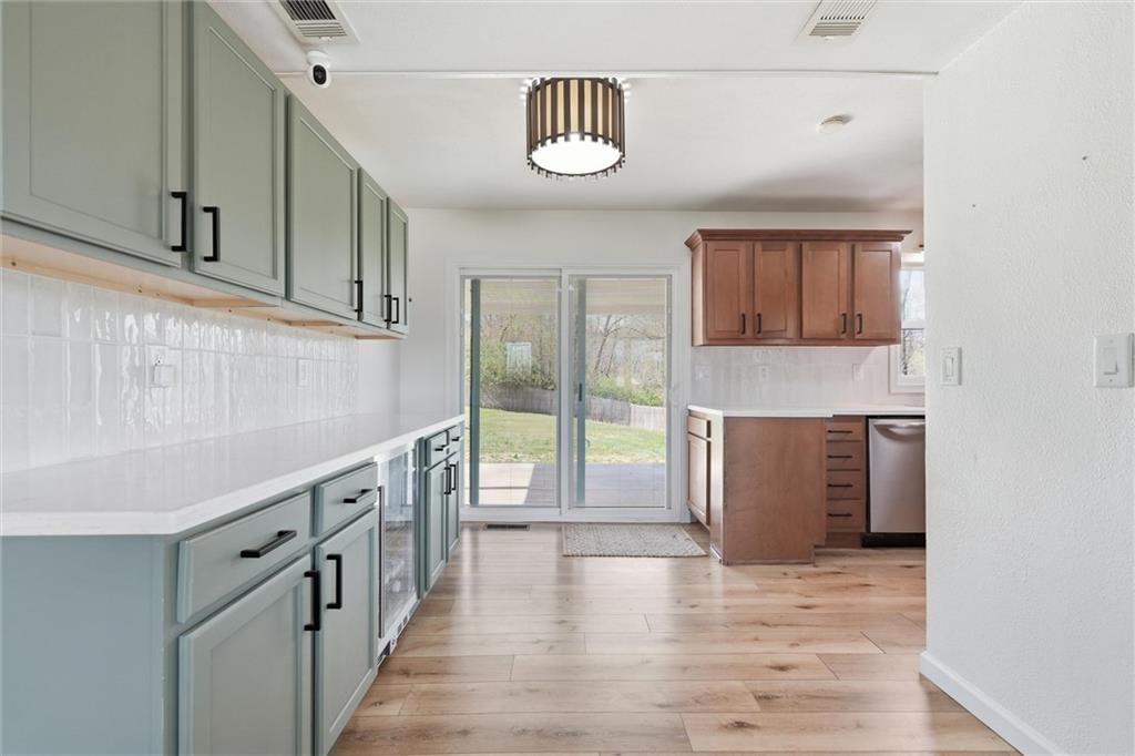309 N Madison Avenue — photo 11