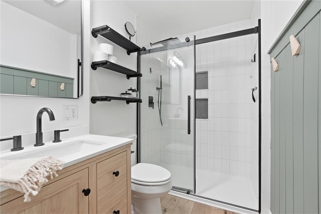 309 N Madison Avenue — photo 20