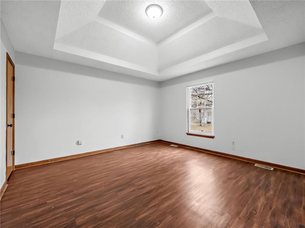 1302 Huntington Circle — photo 13