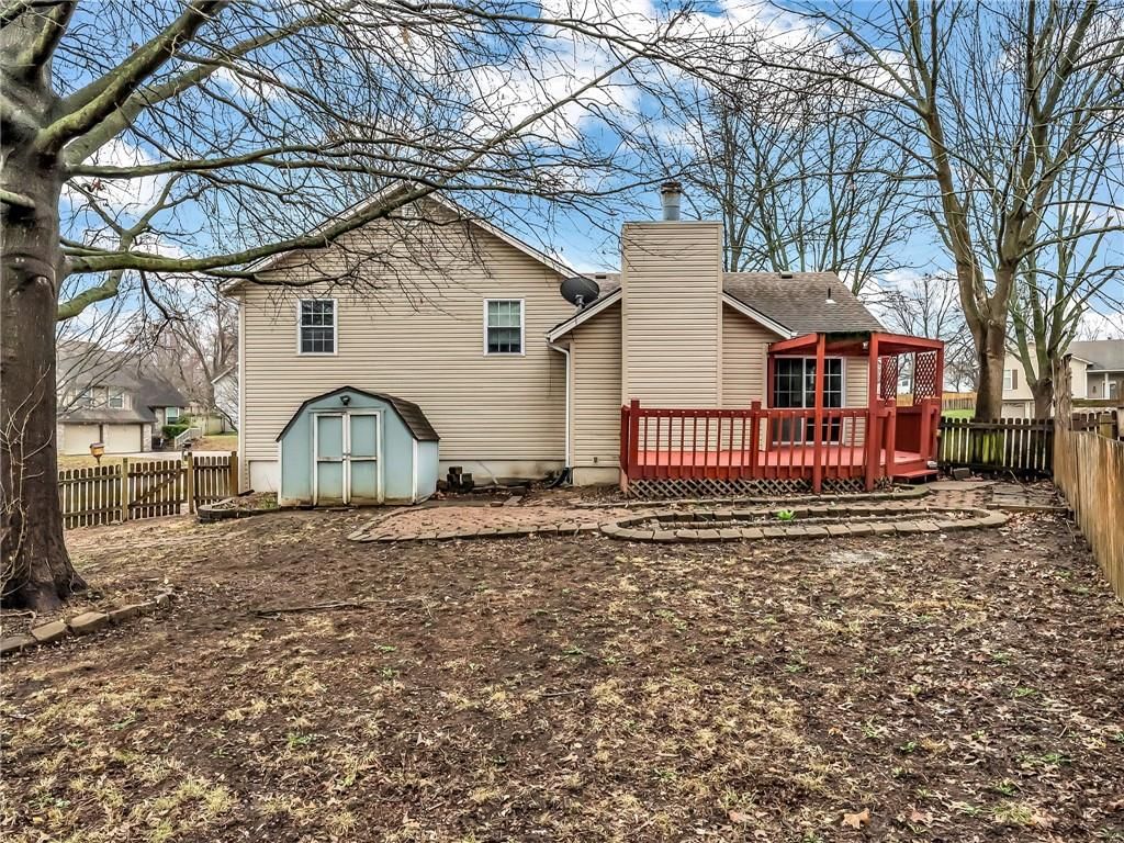 1302 Huntington Circle — photo 27