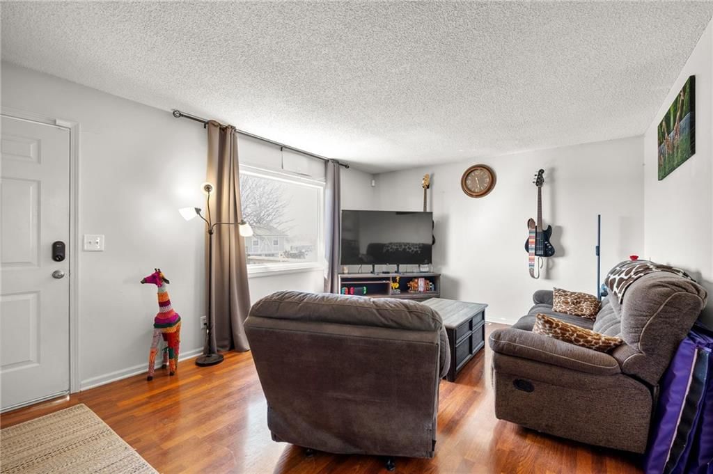 271 NW 75 Road — photo 5