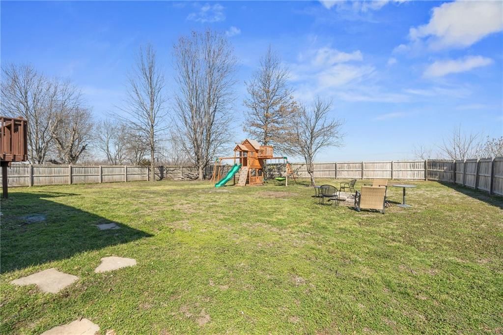 271 NW 75 Road — photo 27