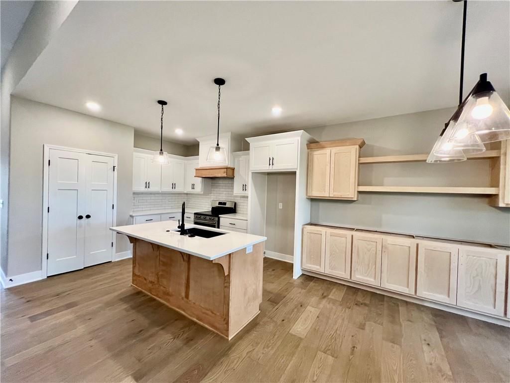 1921 Longview Drive — photo 5