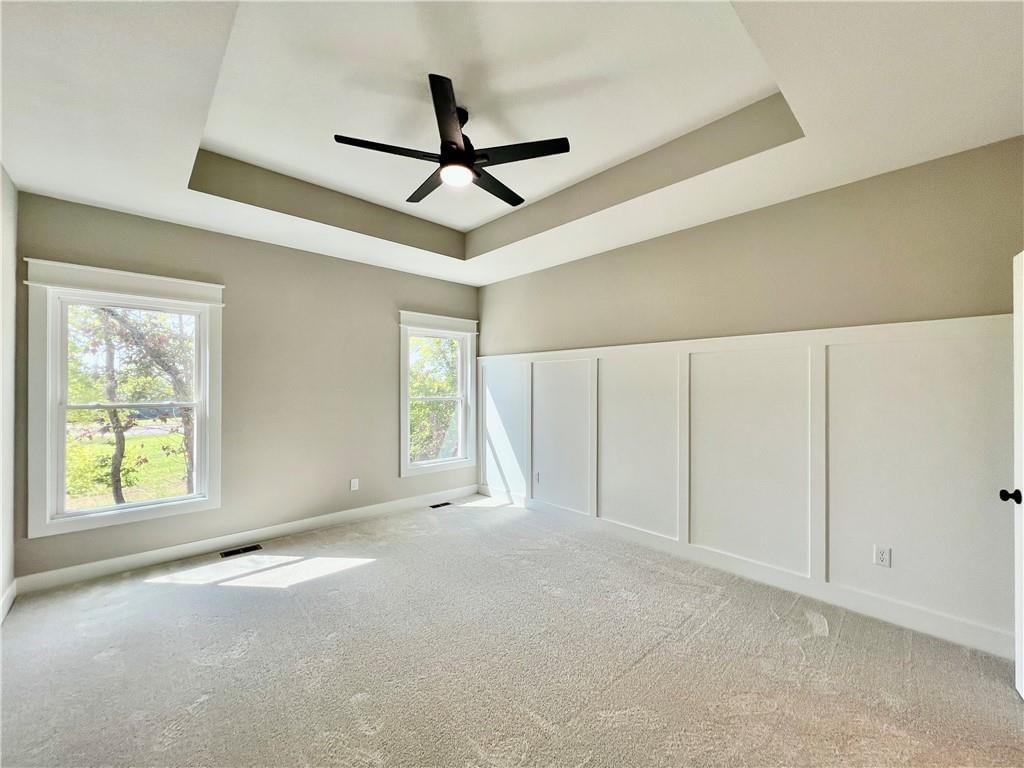 1921 Longview Drive — photo 12