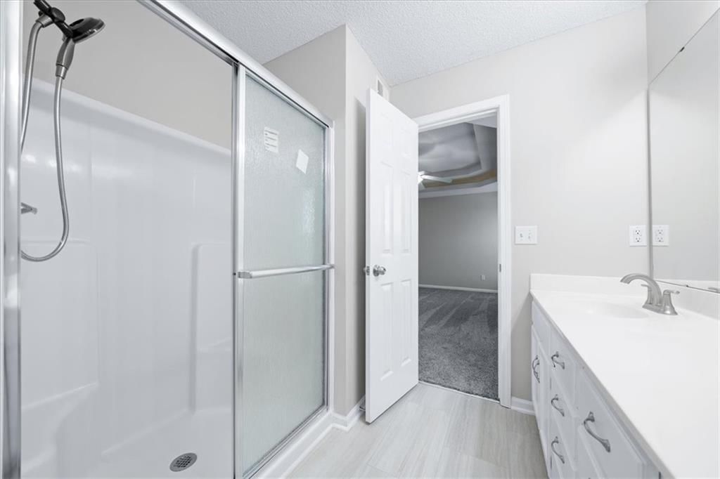 8424 N Winfield Avenue — photo 13