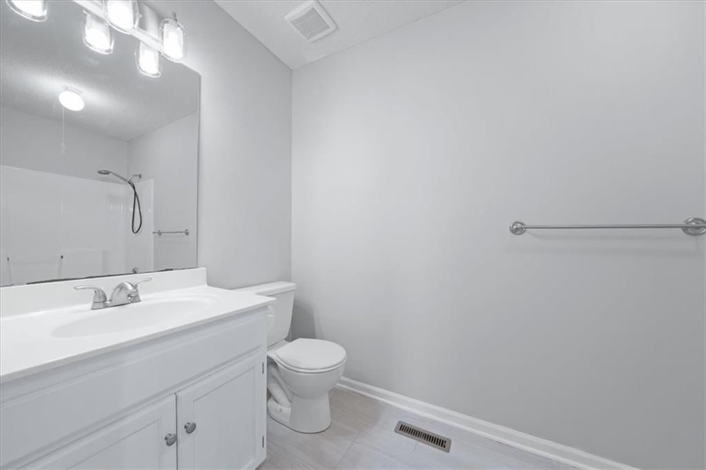 8424 N Winfield Avenue — photo 18