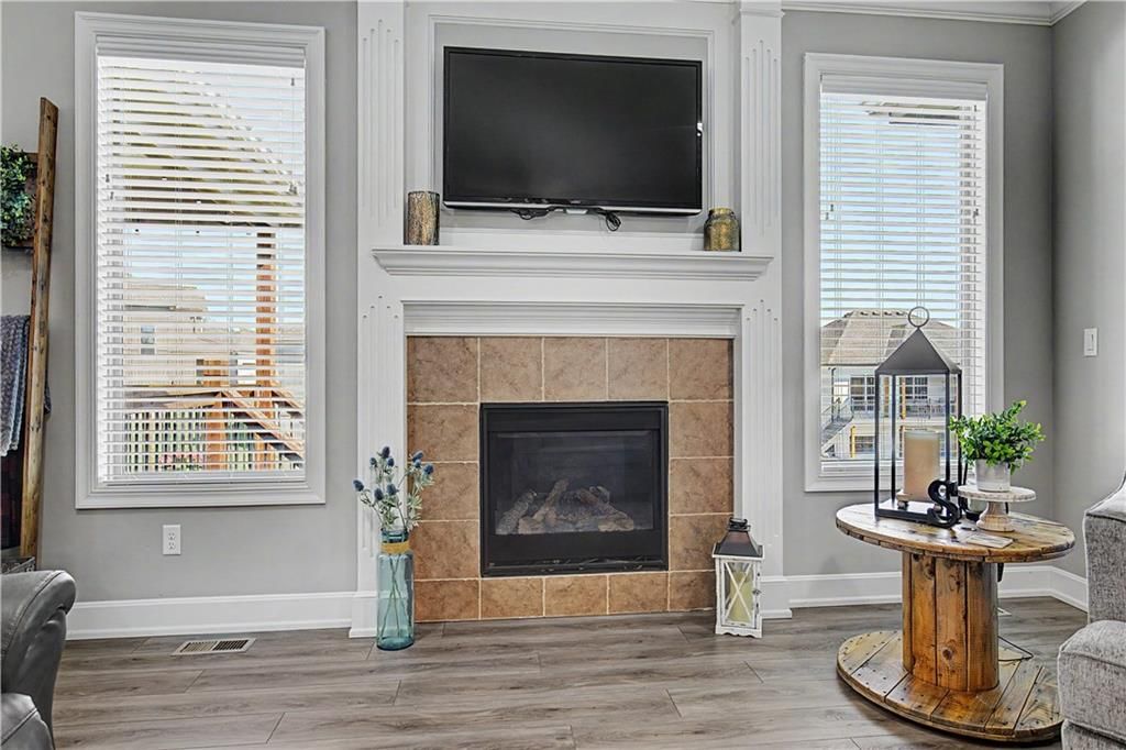2315 NW Hedgewood Drive — photo 8