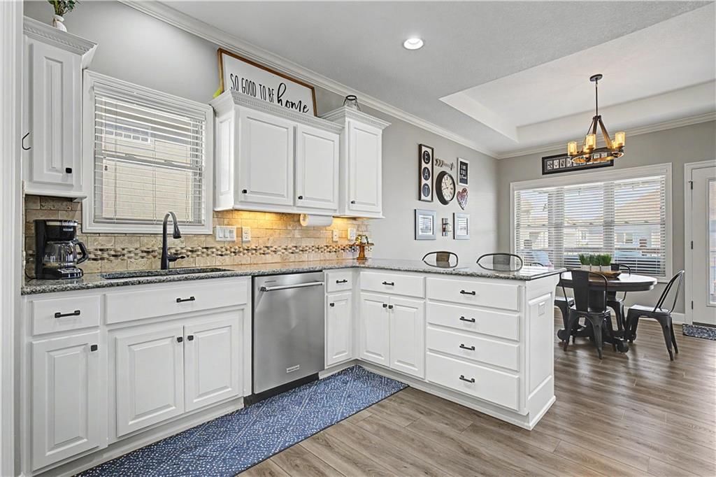 2315 NW Hedgewood Drive — photo 12
