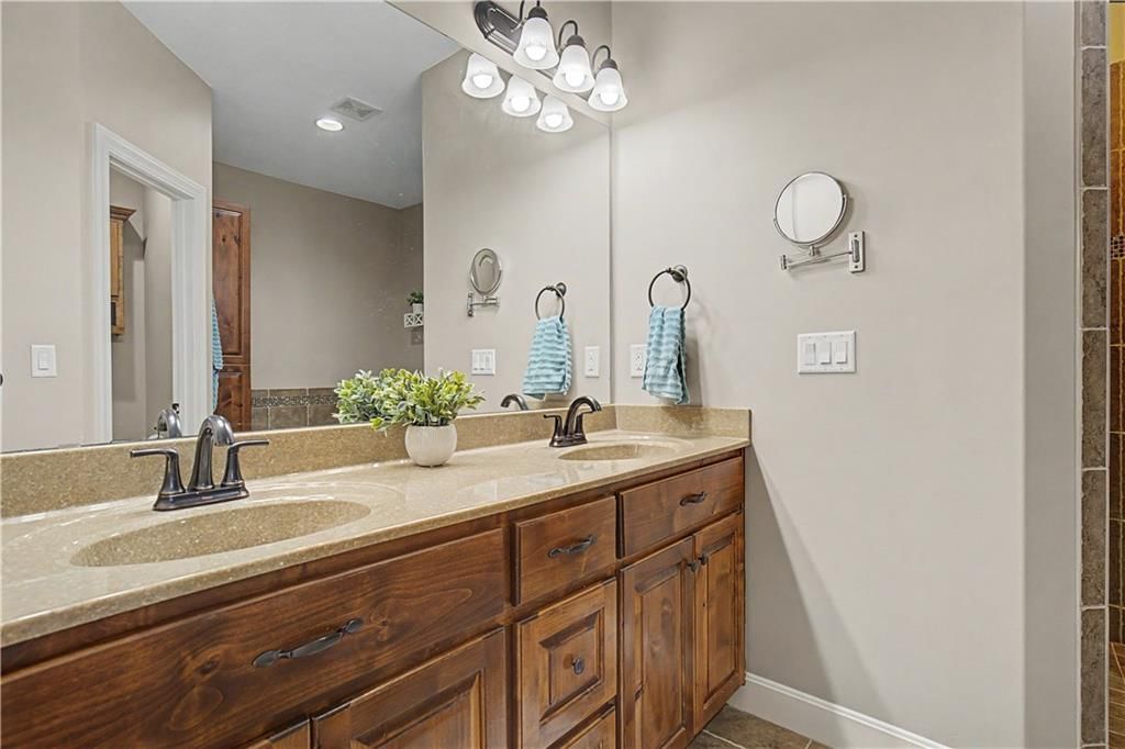 2315 NW Hedgewood Drive — photo 20