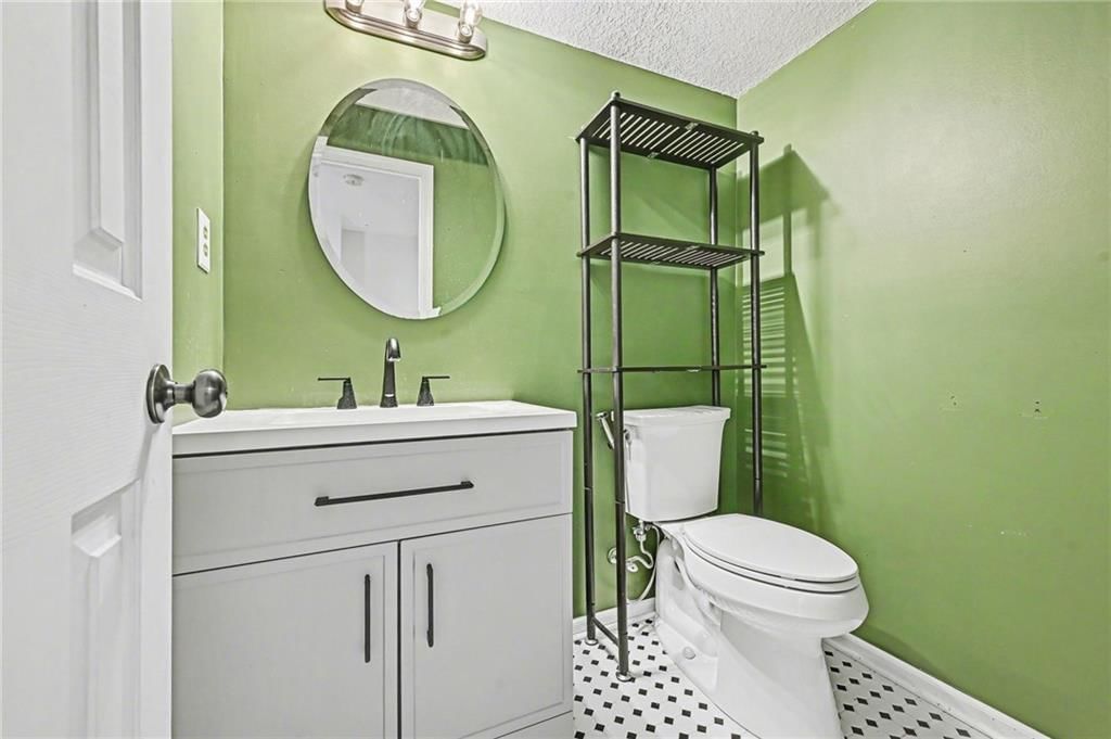 1012 NE Barnes Drive — photo 26