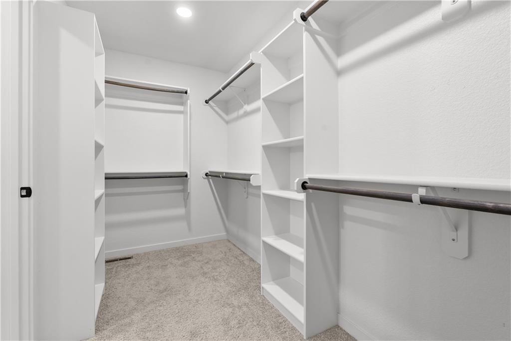 1126 N Holland Drive — photo 17