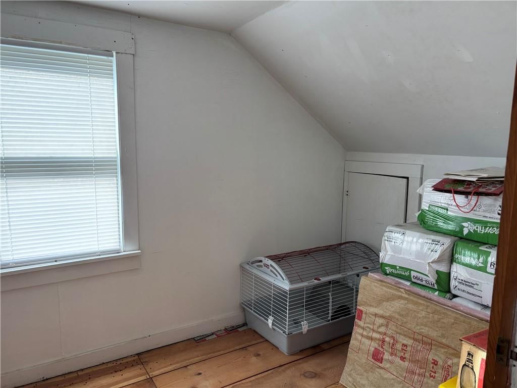 8 S Mulberry Street — photo 30