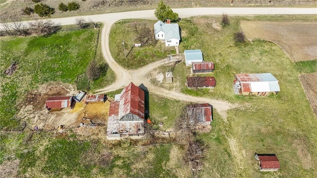 451 N 200 Road — photo 29