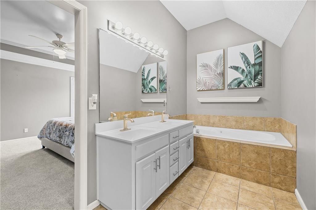 12122 W 73 Terrace — photo 23