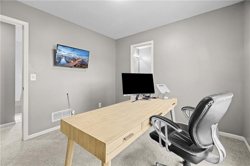 12122 W 73 Terrace — photo 31