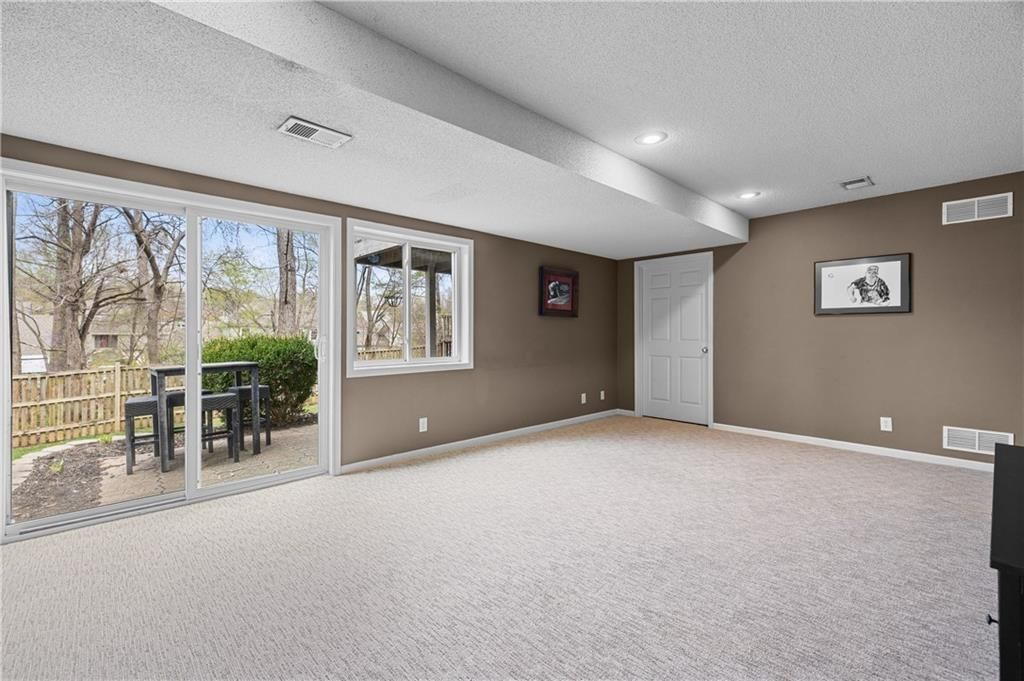 12122 W 73 Terrace — photo 37