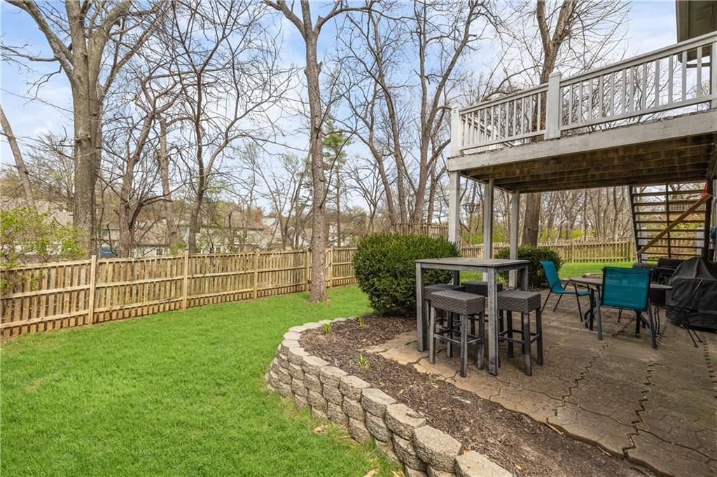 12122 W 73 Terrace — photo 43