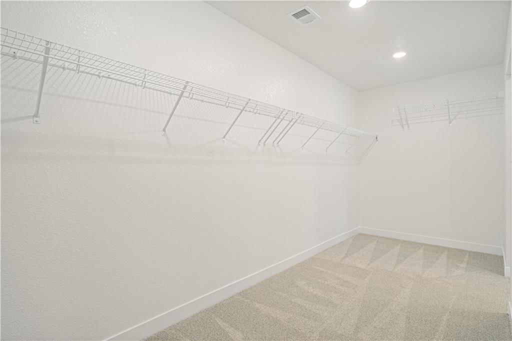 354 SW Chavis Drive — photo 8