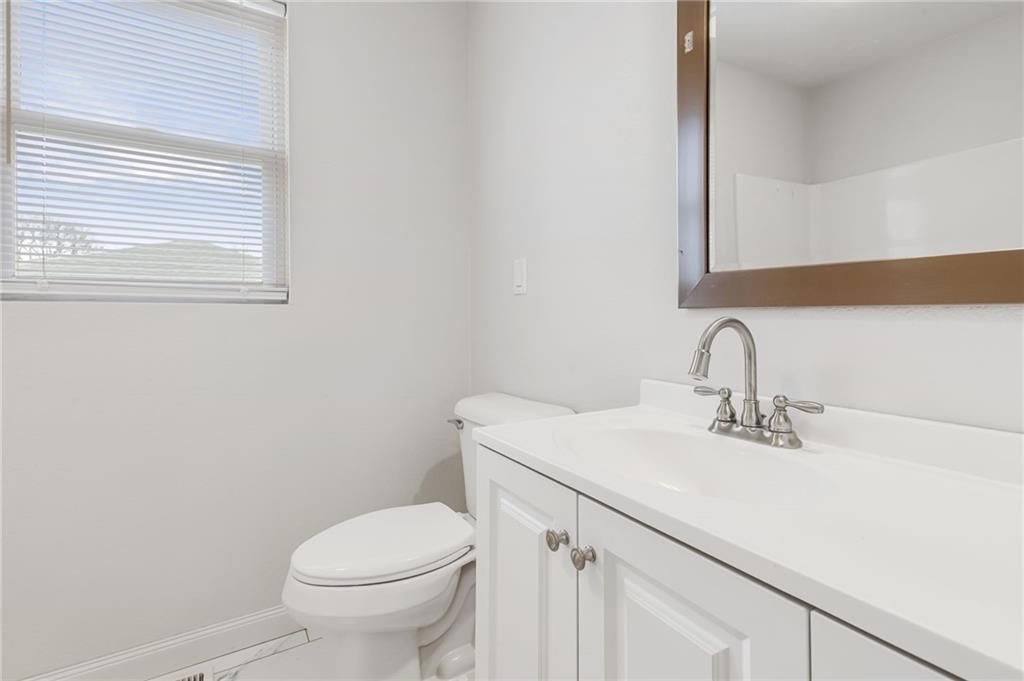 605 E Maple Street — photo 24
