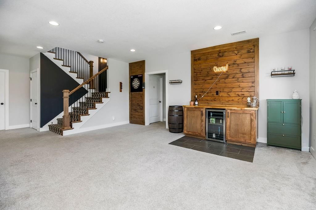 807 W Solomon Drive — photo 24