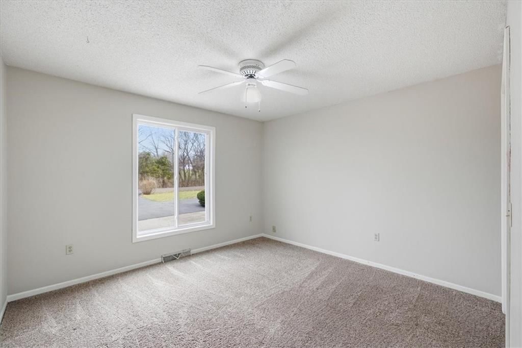 35809 E Ryan Road — photo 15