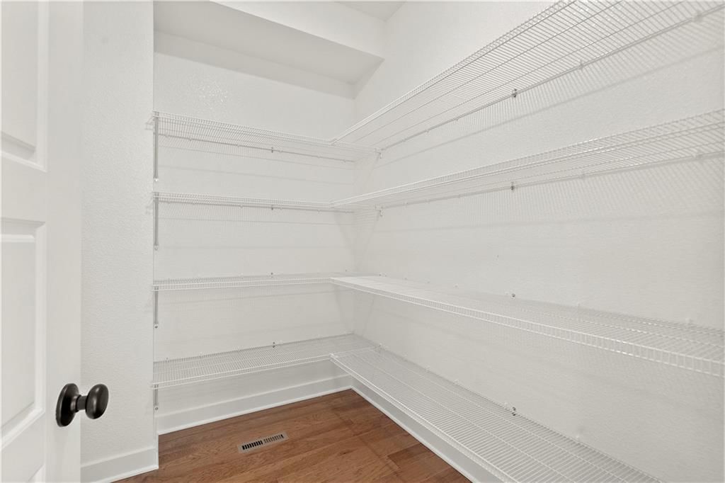 18251 W 166th Terrace — photo 7