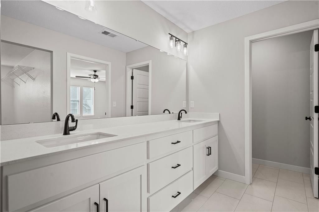 18251 W 166th Terrace — photo 20