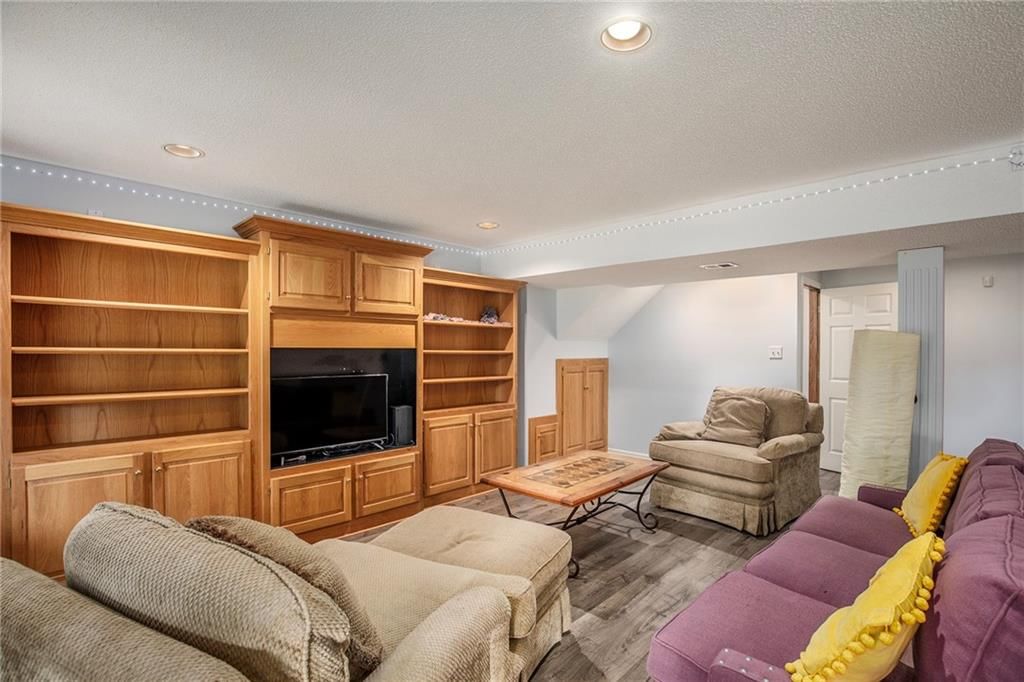 4001 NE 60th Terrace — photo 26