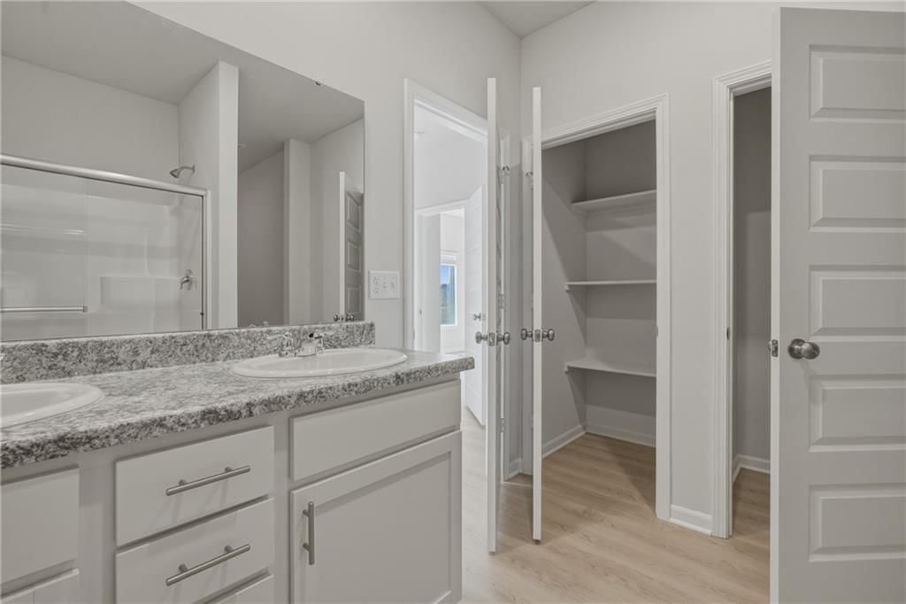 671 W Lanesfield Street — photo 6