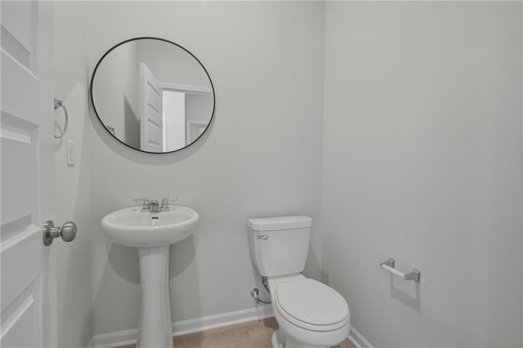671 W Lanesfield Street — photo 14