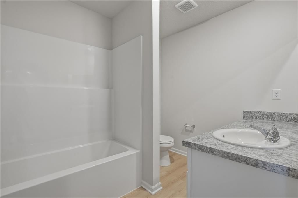 671 W Lanesfield Street — photo 30