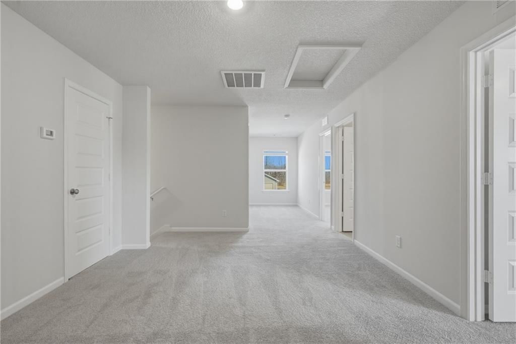 671 W Lanesfield Street — photo 32