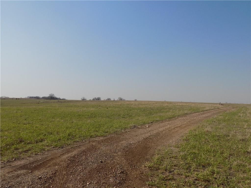 600 & SW Kentucky Road — photo 5