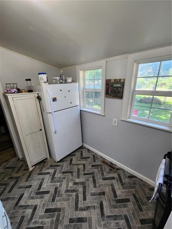 711 W Kansas Street — photo 12