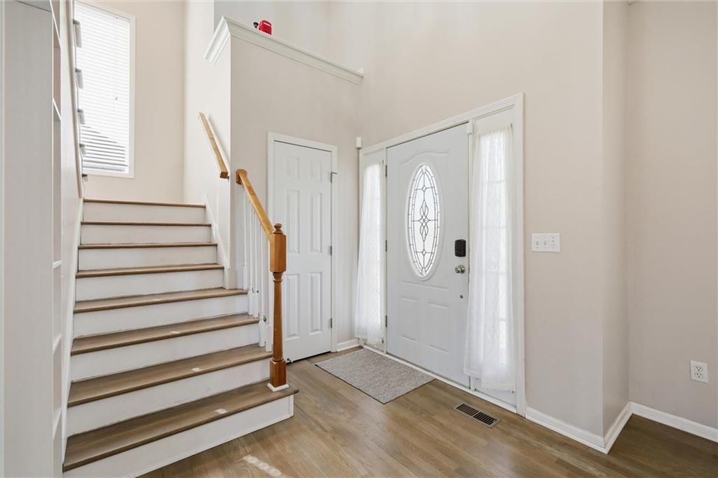 5017 N Washington Street — photo 3