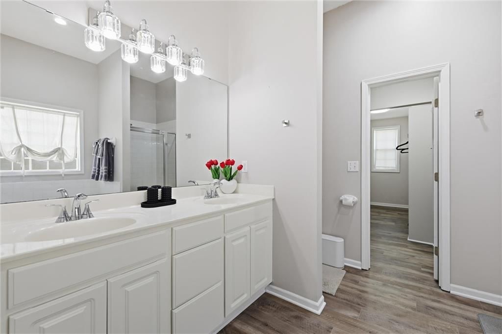 5017 N Washington Street — photo 25
