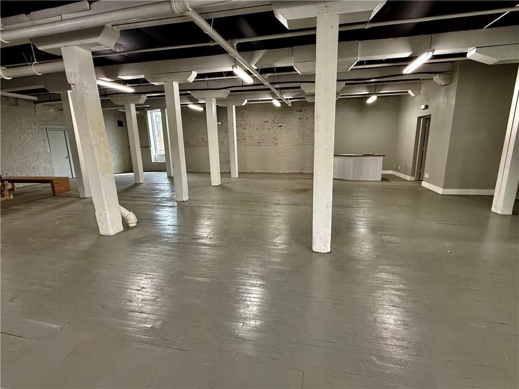 208 S 4th Street W — photo 8
