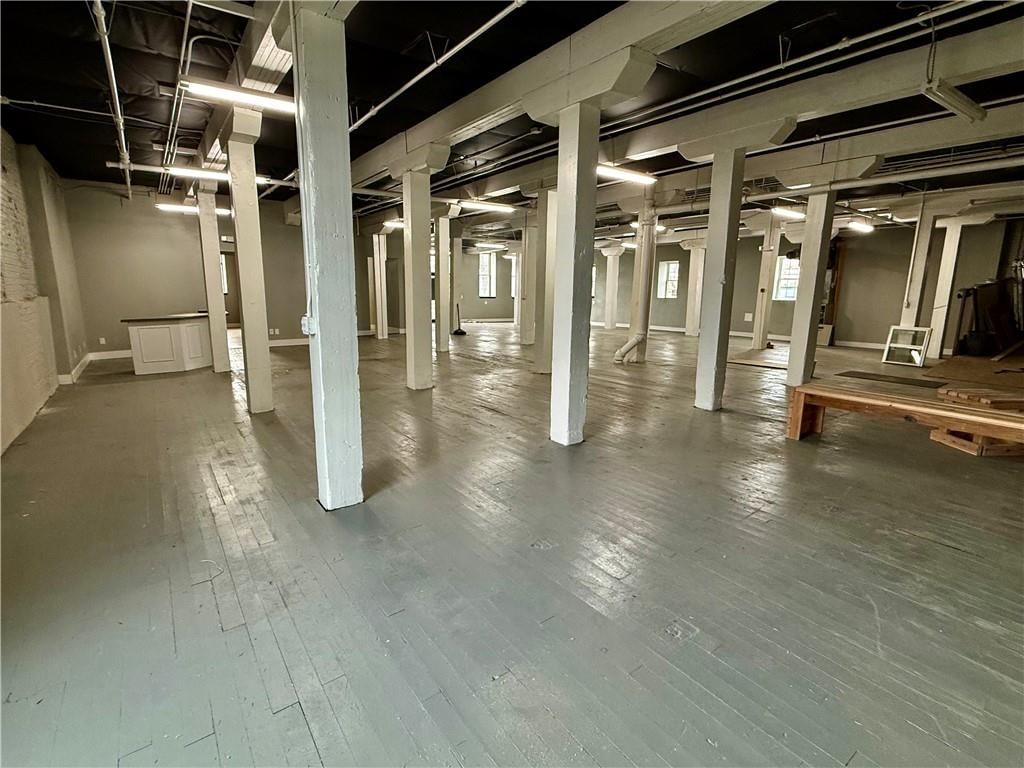 208 S 4th Street W — photo 10