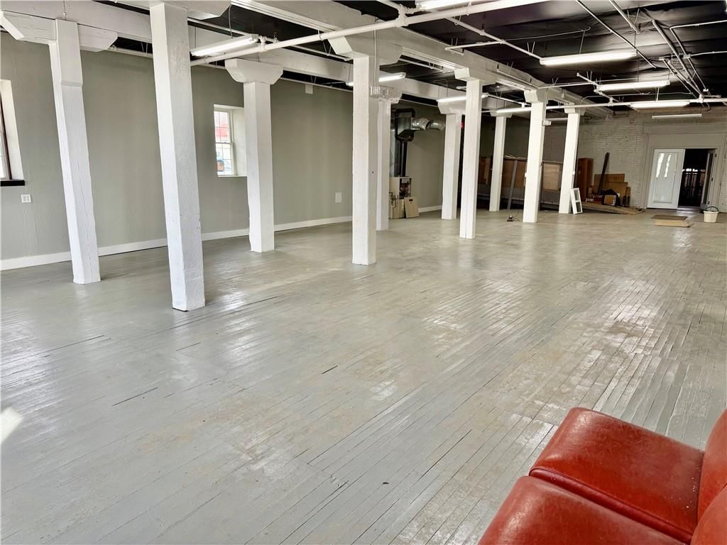 208 S 4th Street W — photo 12