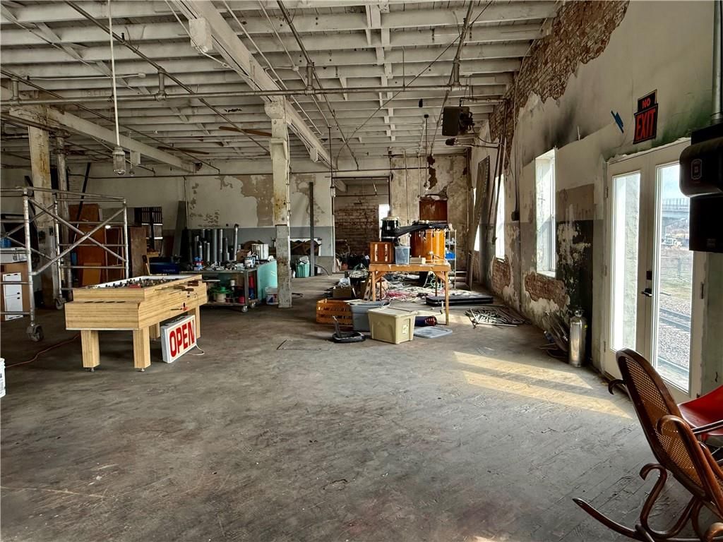 208 S 4th Street W — photo 47