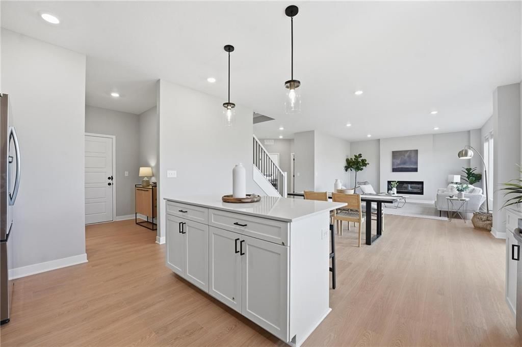 18275 W 166th Terrace — photo 14