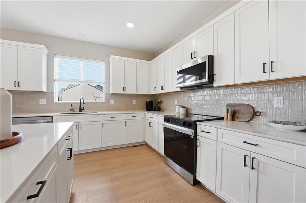18275 W 166th Terrace — photo 15