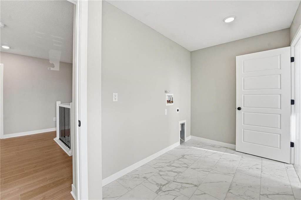 18275 W 166th Terrace — photo 35