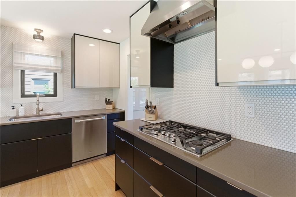 6348 Reeds Drive — photo 13