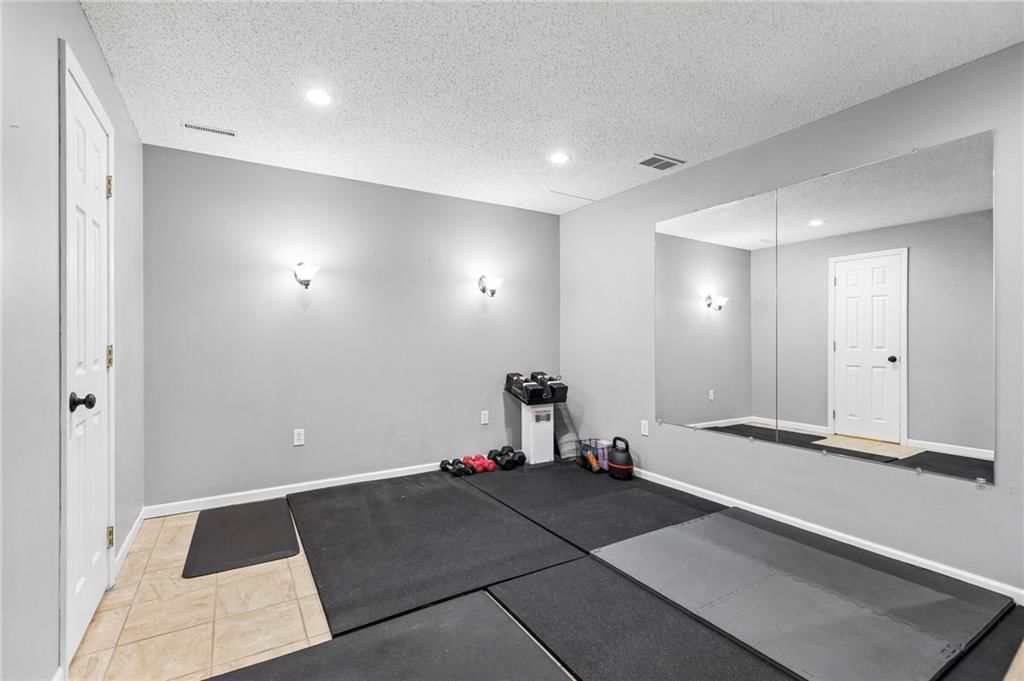 1011 Peggy Drive — photo 29