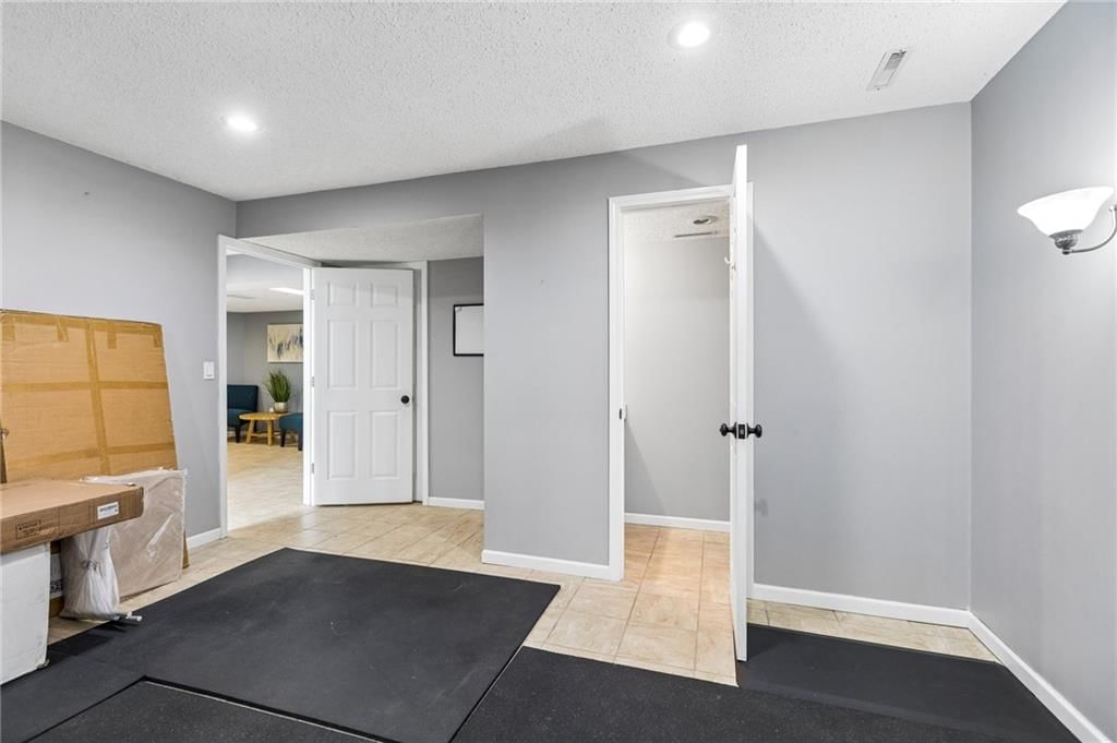 1011 Peggy Drive — photo 30