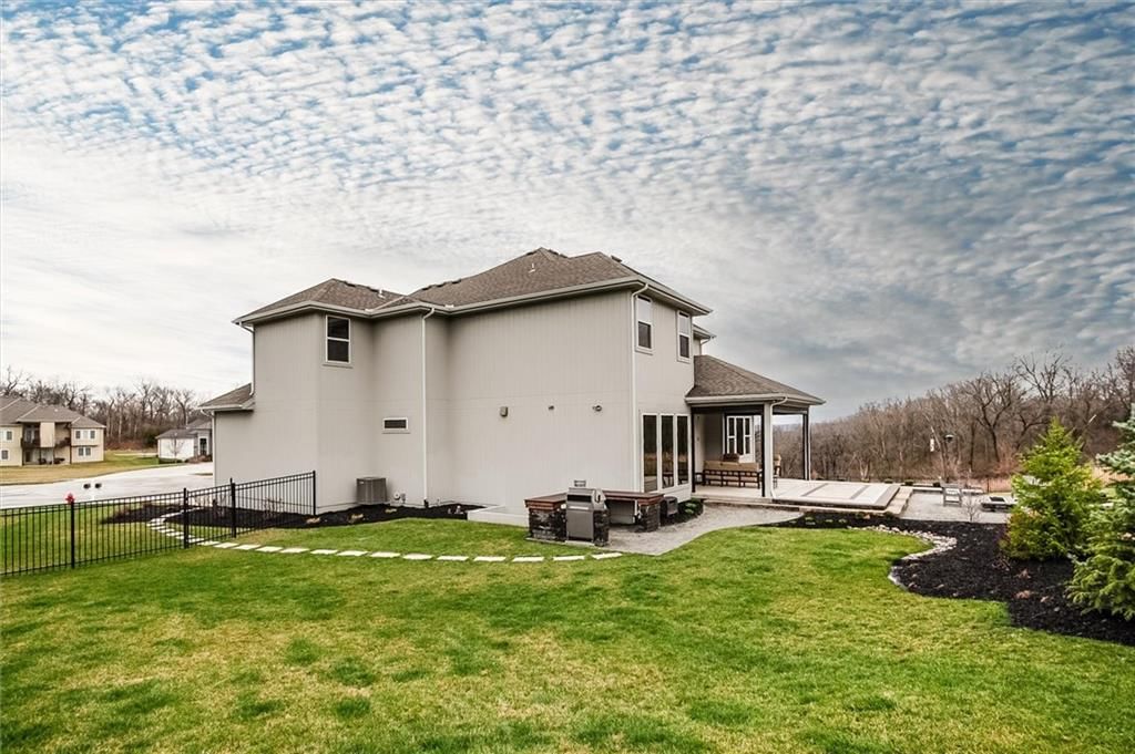 9750 McIntosh Court — photo 32