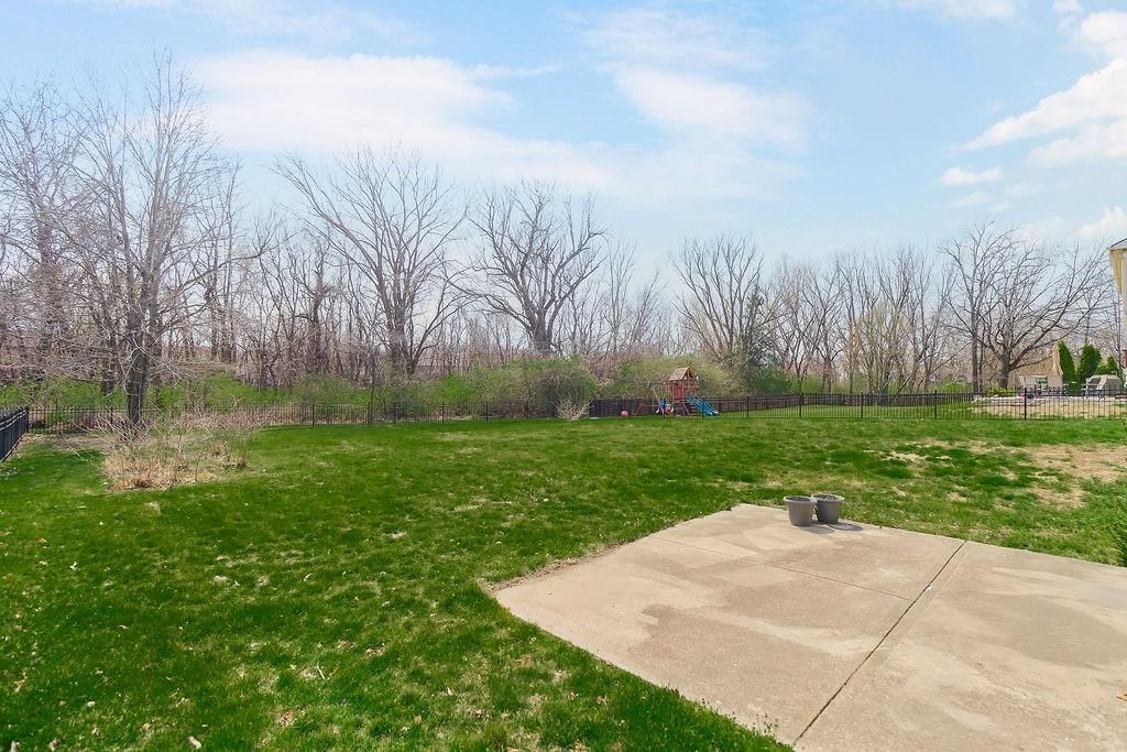 21605 W 60th Terrace — photo 30